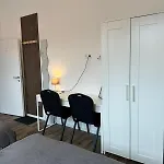 Gaestehaus Buetzfleth, Rad-Hotel, Arbeit & Privat, Bed & Breakfast, Elb Rad Wanderweg, Baeckerei & Gastro Im Haus Konukevi
