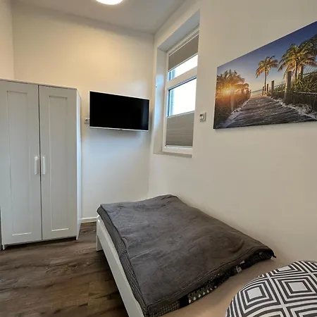 Gaestehaus Buetzfleth, Rad-hotel, Arbeit & Privat, Bed & Breakfast, Mitten Am Elb-rad-wanderweg Stade