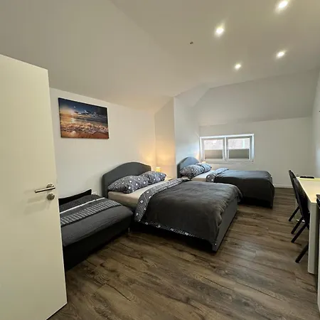 Gaestehaus Buetzfleth, Rad-hotel, Arbeit & Privat, Bed & Breakfast, Mitten Am Elb-rad-wanderweg Gæstehus