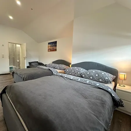 Gaestehaus Buetzfleth, Rad-hotel, Arbeit & Privat, Bed & Breakfast, Elb Rad Wanderweg, Baeckerei & Gastro Im Haus بيت ضيافة شتاده