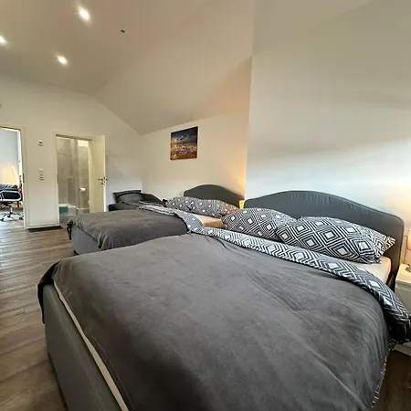 Gaestehaus Buetzfleth, Rad-hotel, Arbeit & Privat, Bed & Breakfast, Elb Rad Wanderweg, Baeckerei & Gastro Im Haus بيت ضيافة