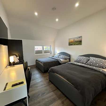 Gaestehaus Buetzfleth, Rad-hotel, Arbeit & Privat, Bed & Breakfast, Mitten Am Elb-rad-wanderweg Gæstehus