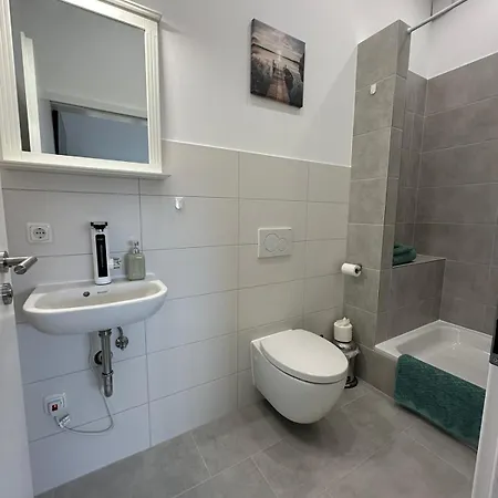 Gaestehaus Buetzfleth, Rad-hotel, Arbeit & Privat, Bed & Breakfast, Elb Rad Wanderweg, Baeckerei & Gastro Im Haus بيت ضيافة 3*
