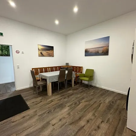 Gæstehus Gaestehaus Buetzfleth, Rad-hotel, Arbeit & Privat, Bed & Breakfast, Mitten Am Elb-rad-wanderweg 3*