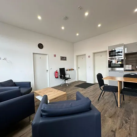 Gaestehaus Buetzfleth, Rad-hotel, Arbeit & Privat, Bed & Breakfast, Mitten Am Elb-rad-wanderweg 3* Stade